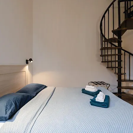 Palazzo Rialto Antique Apartment *