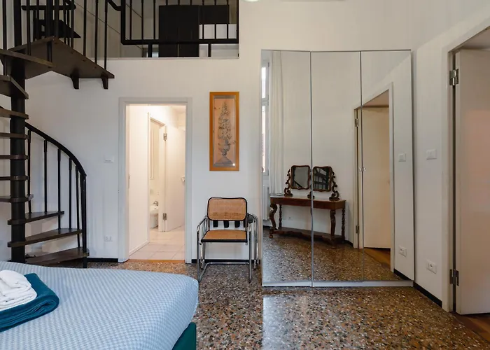 Apartment Palazzo Rialto Antique Bologna